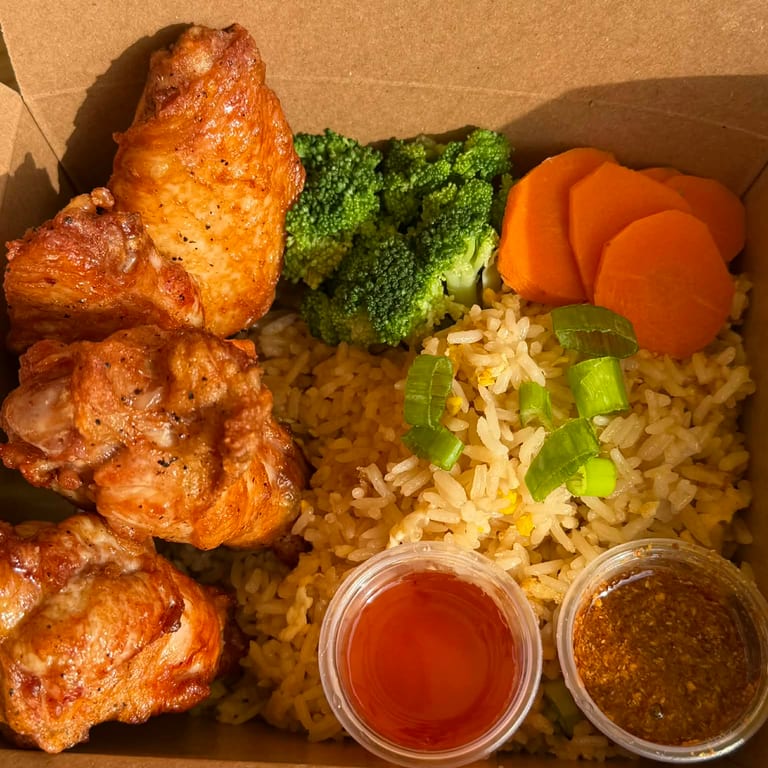 Delicious Thai Noodles and More